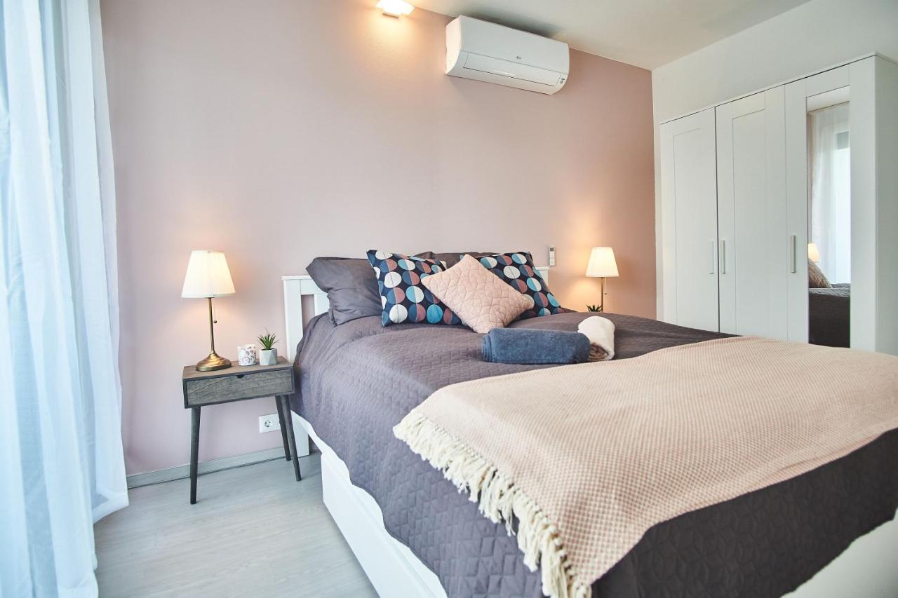Catamaran Apartments - Hostaid Шиофок Экстерьер фото